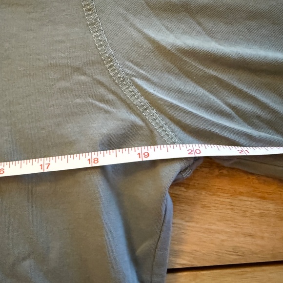 johnnie-O | S | Hoodie T-Shirt - Picture 5 of 10